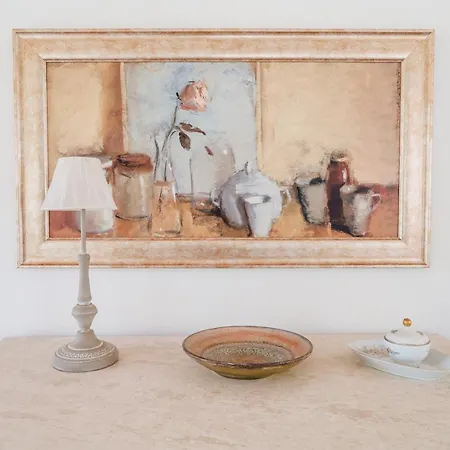 Willa Meliades Apolpaina