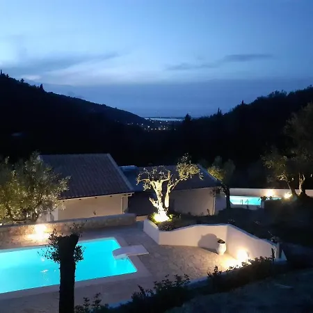 Willa Meliades Apolpaina