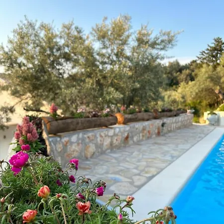 Meliades Villa *