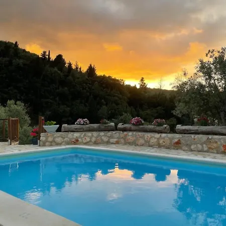 ヴィラ Meliades Apolpaina